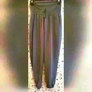 Athleta Jagger Grey Casual Neutral Boho Yoga Gym Athleisure Legging Pants SZ 2